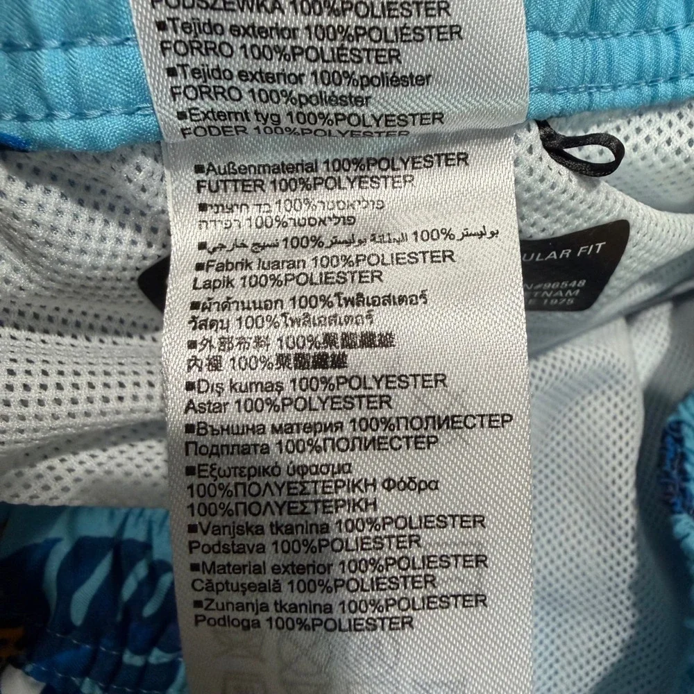 Oakley Swim Trunks Men L Light Blue Excellent Tropical Toucan Print Mesh Lined